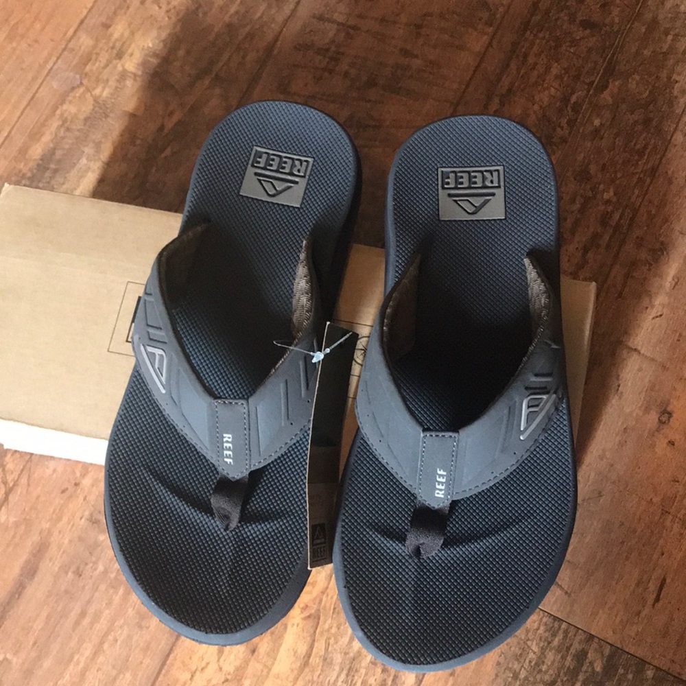 Reef Phantoms Brown Sandals - Picture 2 of 7